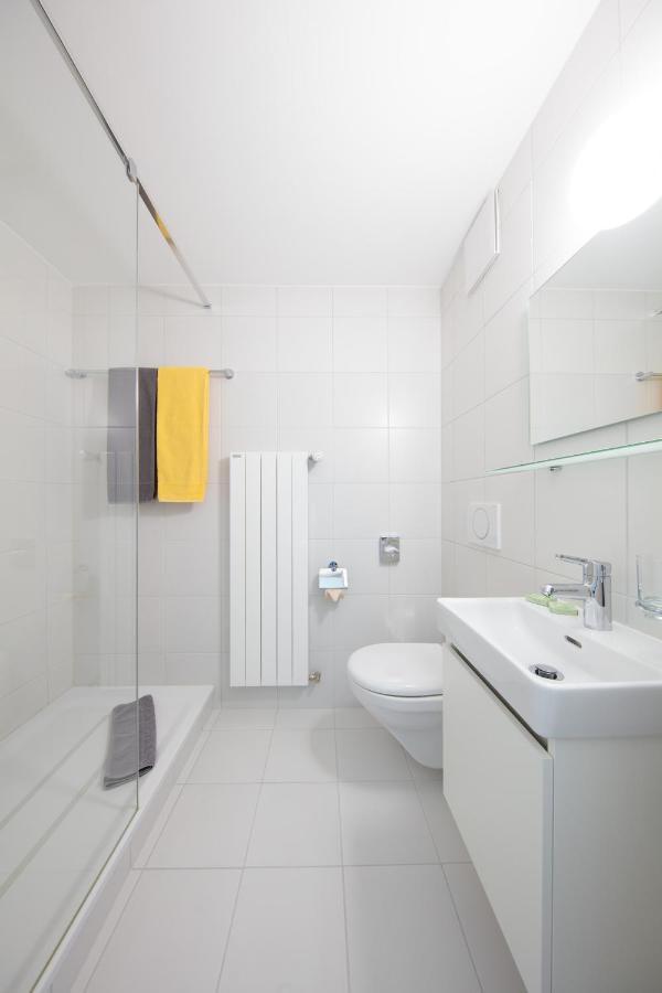 Le Domaine Hotel Villars-Sur-Glane Екстериор снимка