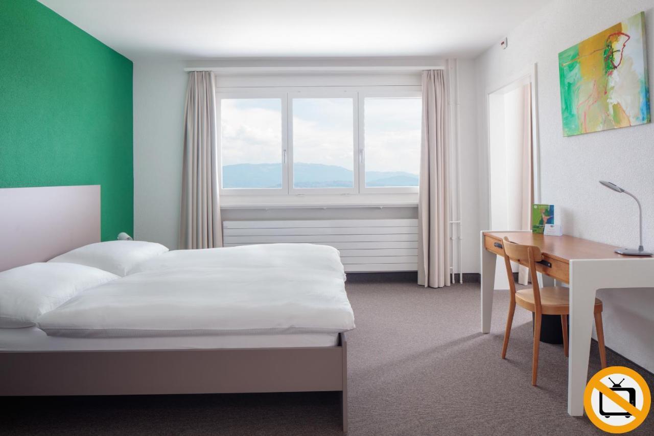 Le Domaine Hotel Villars-Sur-Glane Екстериор снимка