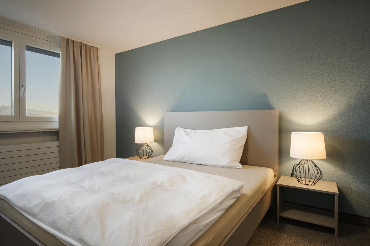 Le Domaine Hotel Villars-Sur-Glane Екстериор снимка
